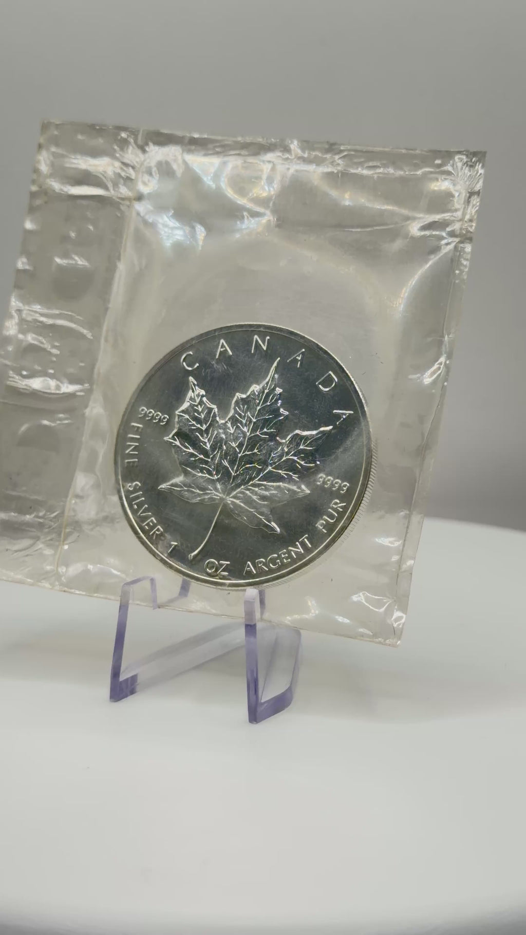 1999 Canadian Silver Maple Leaf 1 oz .9999 Pure Coin (Original RCM Sealed)