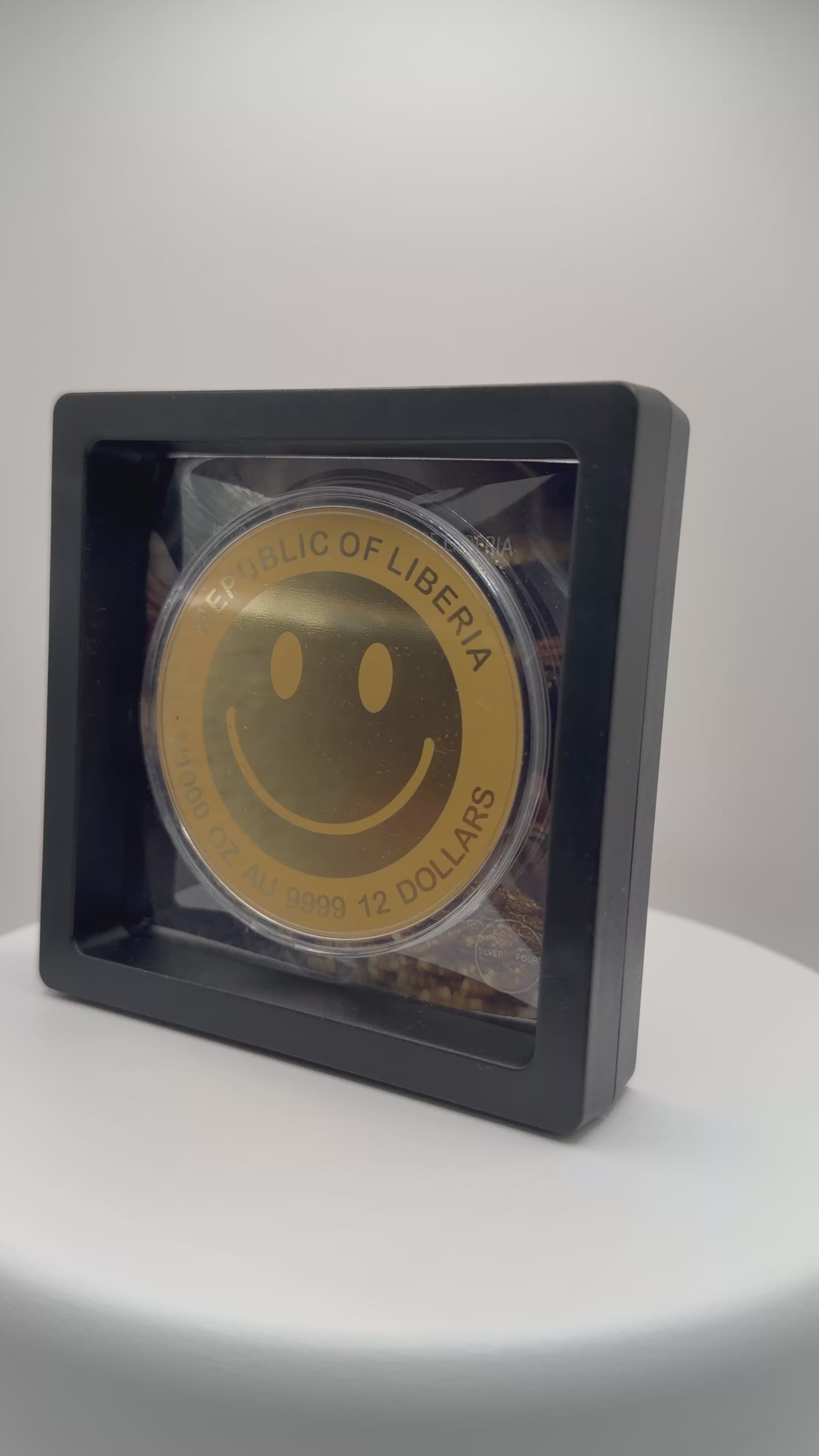 Liberia 1/1000 oz Gold Smiley Face Coin 12 Dollars 9999 Pure