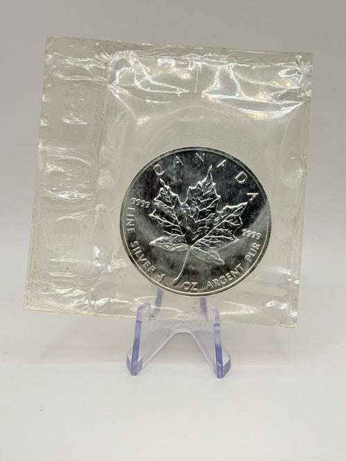 1999 Canada $5 Silver Maple Leaf 1 oz .9999 Pure Coin (Original RCM Plastic Sealed) - MMmetalsandmore