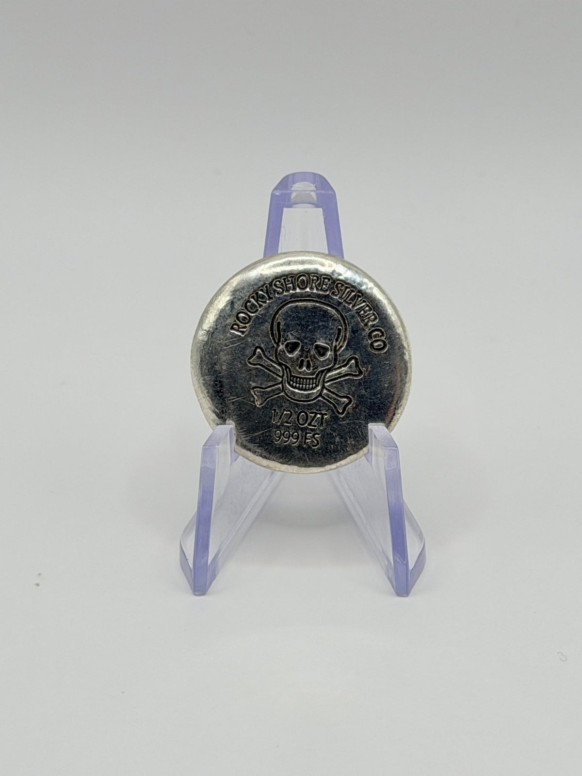 Rocky Shore Silver Co. 1/2 oz Hand-Poured .999 Fine Silver Skull & Crossbones Round - MMmetalsandmore